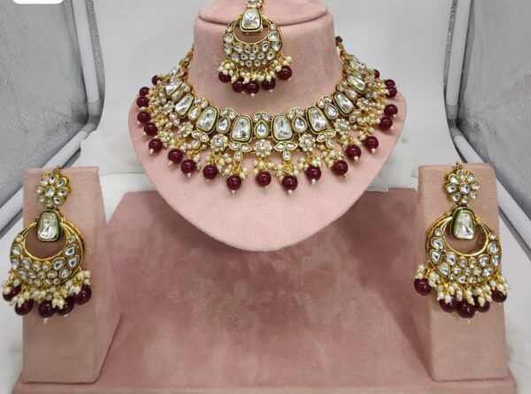 Women Stylish Jewellery Set