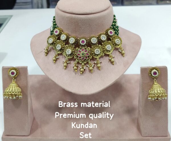 Women Stylish Jewellery Set